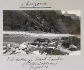 Vid botten på Grand Canyon där Coloradofloden sinkar sig fram i Arizona, 1913-07-26