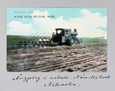 Vykort på ångdriven plog på åker i närheten av McCook i Nebraska, 1913