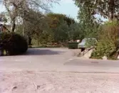 Väg i Mölndal, omkring 1975-1980. Den exakta platsen är okänd.