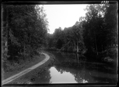 På kuvertet står följande information sammanställd vid museets första genomgång av materialet: Göta kanal. Landshöjden.