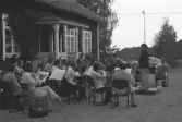 Örebro underhållningsorkester konserterar på Vinön, 1973-07-13