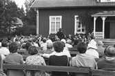 Örebro underhållningsorkester konserterar på Vinön, 1973-07-13