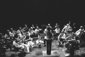 Regionmusiken och kammarorkestern i Örebro teater, 1977-06-16