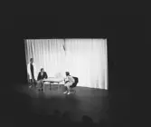 Pjäsen Familjen på Hjalmar Bergmanteatern, 1976-09-28