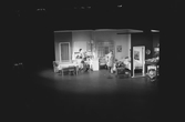 Pjäsen Familjen på Hjalmar Bergmanteatern, 1976-09-28