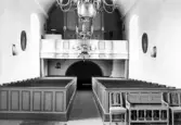 HOVSTA KYRKA LÄKTAREN OCH BÄNKINREDNINGEN