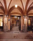 Huvudentré i Allehanda-borgen, 1977-1979