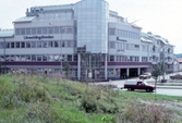 Hörnhus i Ladugårdsängen, 1990-tal