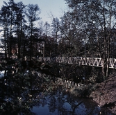 Gångbro över Svartån vid Örnsrogatan, 1960-tal