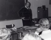 Kursen Hembygdsforskning på Västerhaninge folkhögskola 9-11 oktober 1981.