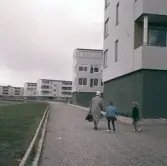 Gång och cykelbana genom Markbacken, 1960-tal