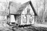 Hembygdsgårdar. Flyttning av Ingarö hembygdsmuseum vintern 1988.