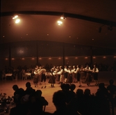 Dansuppvisning i Brunnsparken, 1960-tal