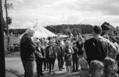 Utflykt under Kulturhuvudstadsåret 1998. Hembygdsfest i Rönninge by.