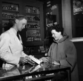 Linköpings färg- tapet och kemikaliebutik på Repslagaregatan 21