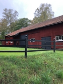 Stall på Sporred Tvärgården i Sporred, Kållered, i Mölndals kommun, den 20 september 2019.