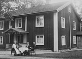 Söndagskaffe vid Hallagården, 1920-tal