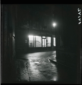 1950. Paris.  Gata, kvällsbild