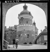 511 Gripsholms Slott för Allers. Griptornet från borggården.