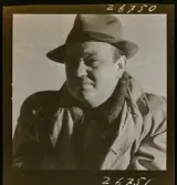 568/1 Trenter Stieg Sommar-Gåtebo. Tagning ateljén.