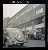 580 Ernst Nilsson, Bilaffär