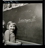 588 Lärarinna på Landet