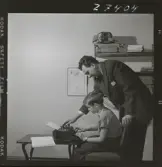 585/N Tändstickor för Åtvidaberg International Review Tagning på Trycksaksreklam m. Lillemor