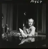 1672 Lena Cederström, Hälsningborg för Femina