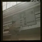 1678 P DC 6:a i hangar på Bromma rep. för Vi