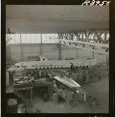 1678 P DC 6:a i hangar på Bromma rep. för Vi