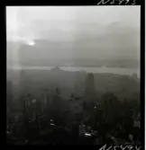 1690 New York allmänt (N.Y. Herald Tribune). Vy över stadens skyskrapor.