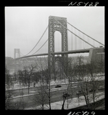 1690 New York allmänt (N.Y. Herald Tribune). George Washington bridge.