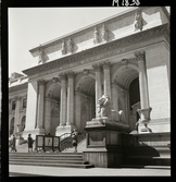 1690 A New York, allmänt. Trappan till biblioteksbyggnaden the New York public library.