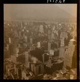 1690 A New York, allmänt. Vy uppifrån över stadens skyskrapor.