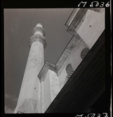 1717/L Istanbul allmänt. Minaret sedd underifrån.