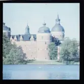 2358 Historieboken färg