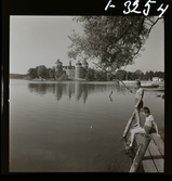 2358/5 Historiska boken Småland; Å, Skogspaviljong; Drottningholm jul-57; Kustbandet, tältläger aug-62