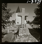 2358/7 Historiska boken; Stenbrottet, gammal stuga; Smidd port, kyrka mm; Haga, sotare i Gamla Stan; Diverse