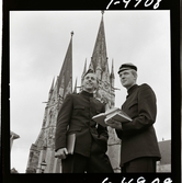 2358/8 Historiska boken Hamnbilder mm; Svartsjölandet; Stenbrottet mm; Våms kyrka; Djäknar; Gammalt slott