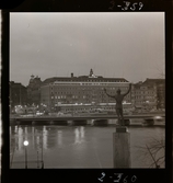 2358/17 Historieboken Kalmar Slott, Orrefors Glasbruk