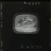 2404 Television Tak för TV; Sändning; Från utsändn. T-V-Studion + KWG på TV . Fotograf K W Gullers i TV-studio vid inspelning av fotografi-kurs.  