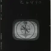 2405 Television Tak för TV; Sändning; Från utsändn. T-V-Studion + KWG på TV . Fotograf K W Gullers i TV-studio vid inspelning av fotografi-kurs.  