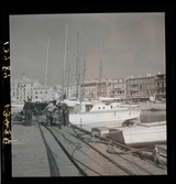 1950. Frankrike. Män som arbetar vid hamn