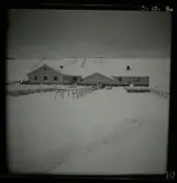 Text på negativ-fickor/ kontakt-ark: Indalsälven. Hölle jan 1953.