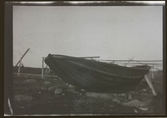 Fotografens anteckning: Fälbåt på gästvallen i Byviken.