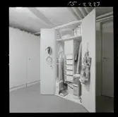 2747/1 Professor Borell städskåp