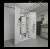 2747/1 Professor Borell städskåp