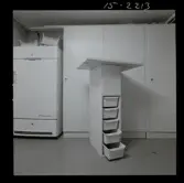 2747/1 Professor Borell städskåp