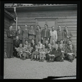 Finska orienterare på besök i Hellasgården, 3 maj 1945.