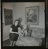 Falkinger fru med familj. Willard, ingenjör, 1948.